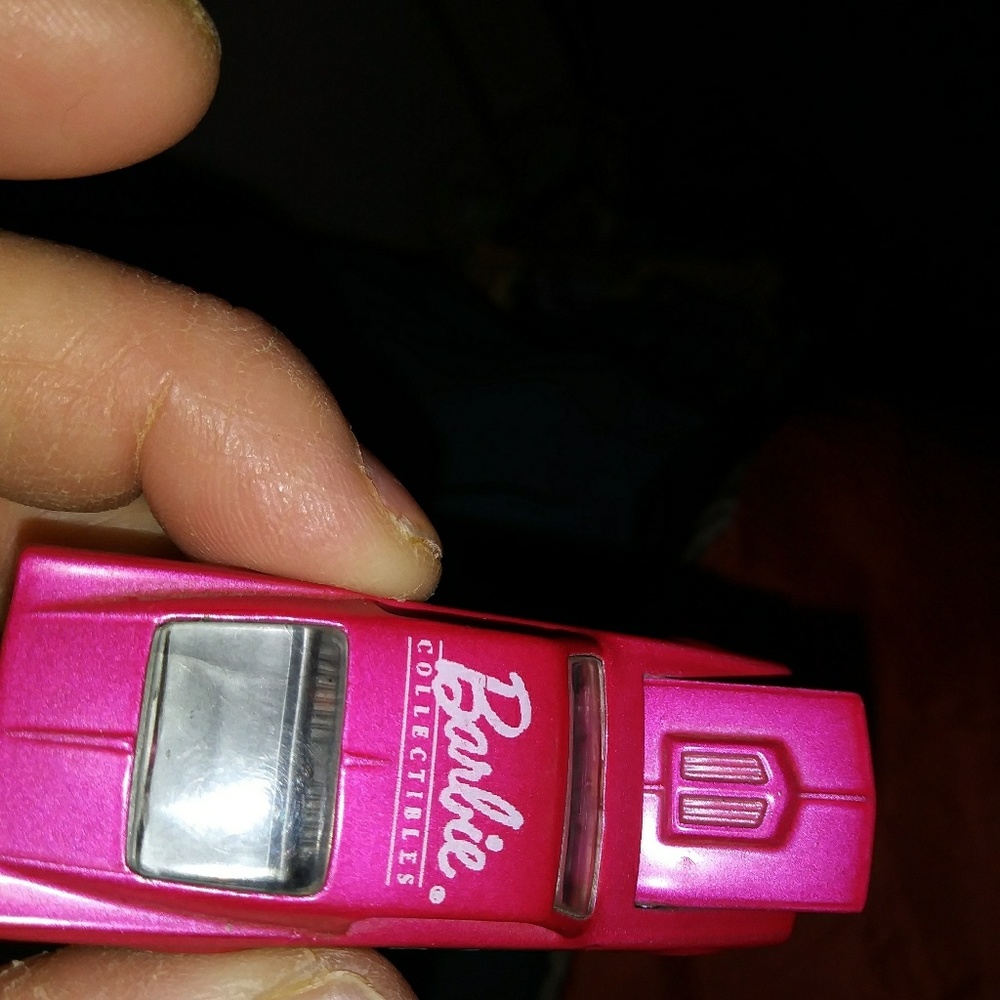 To hot wheel employee customs - Picture 4 of 8